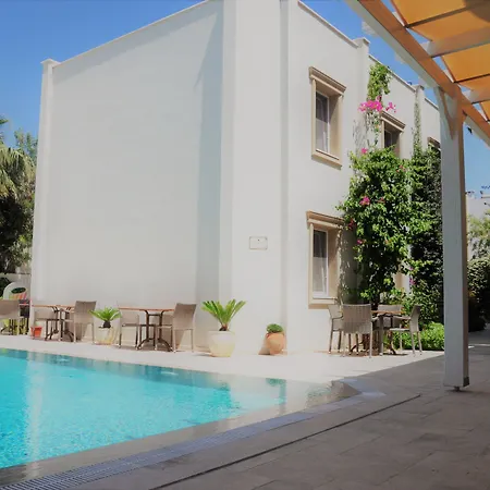 Hotel Olivias Group 3*